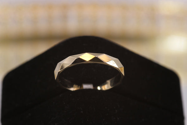 Regal Crest Ring