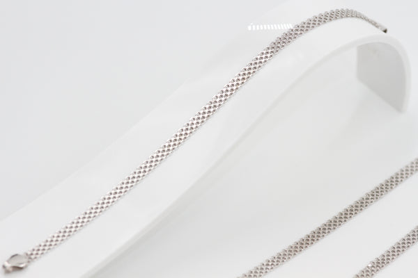 Sleek White Mesh Chain Necklace